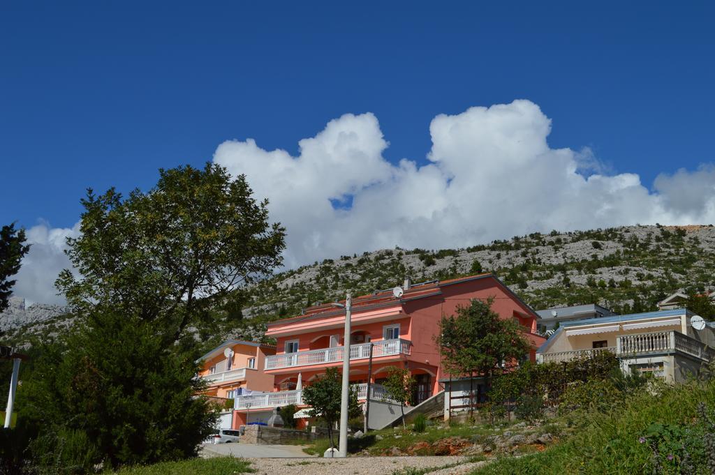 Apartments Amari Starigrad Paklenica Esterno foto