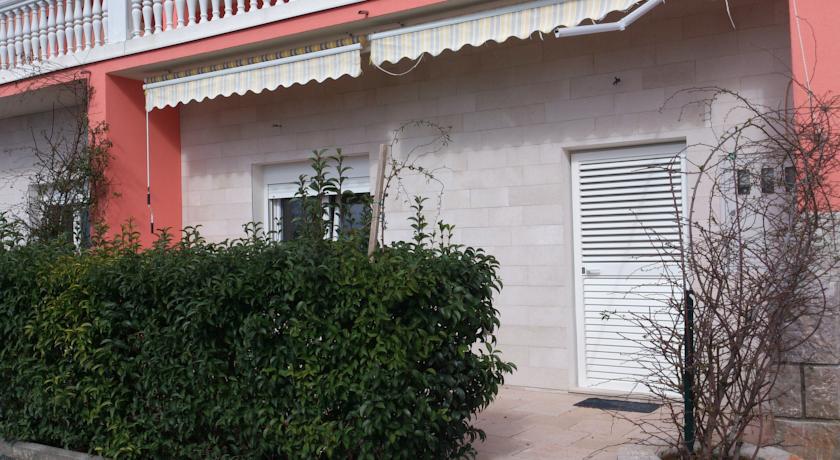 Apartments Amari Starigrad Paklenica Esterno foto